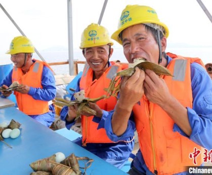 威廉希尔- 纽伦堡二队球员晋升一线队，梯队建设成果显著  