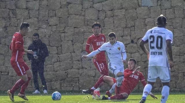  马赛德比战火星撞地球双方激战成和