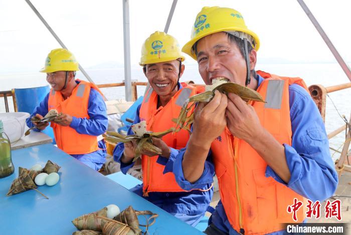  纽伦堡二队球员晋升一线队，梯队建设成果显著  